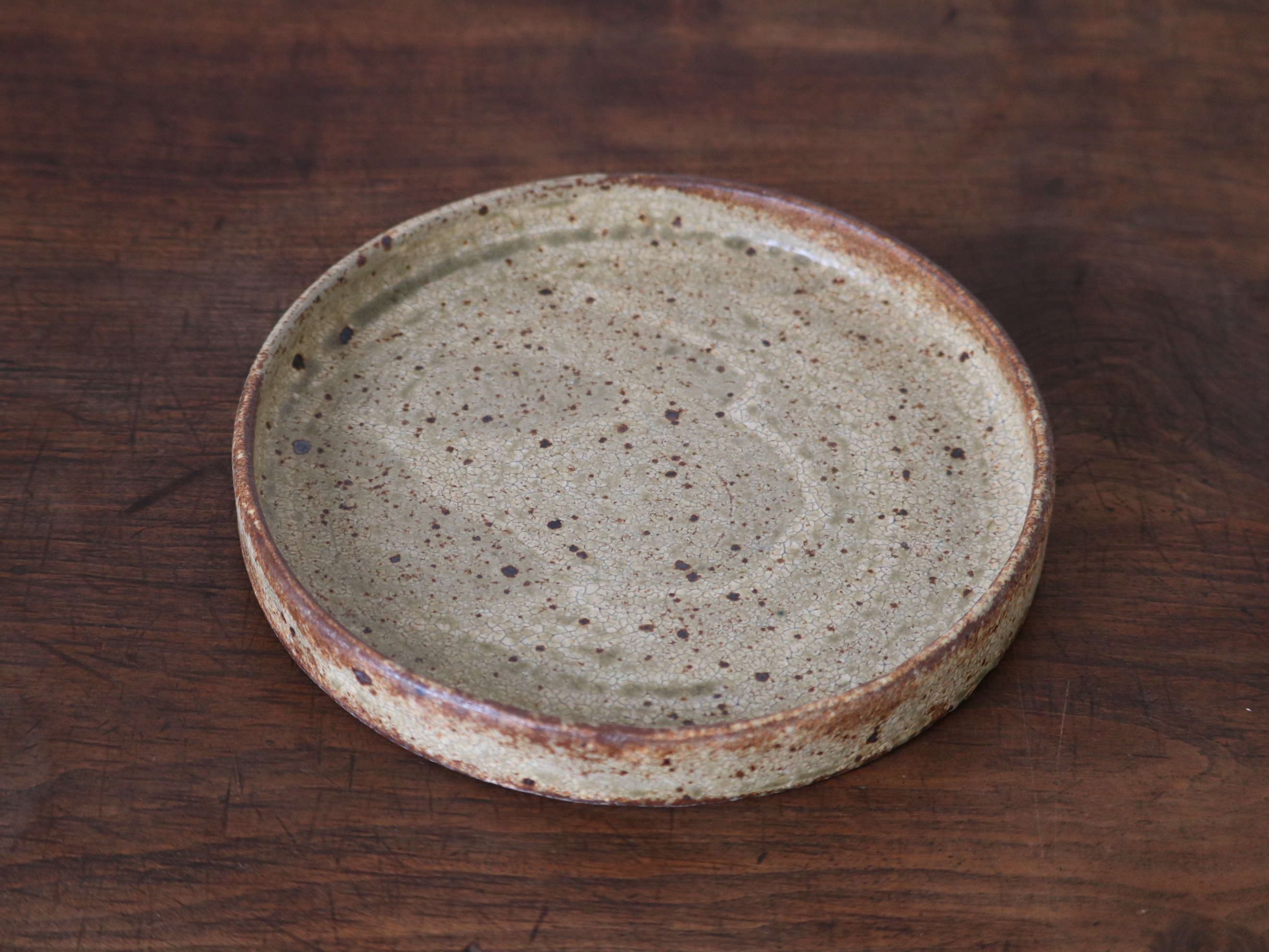 【未使用】馬渡新平さん ヒビ粉引平皿5寸（2枚セット） ヒビ粉引き平皿セット 作家：馬渡 新平 | 北海道余市町 | JRE MALL